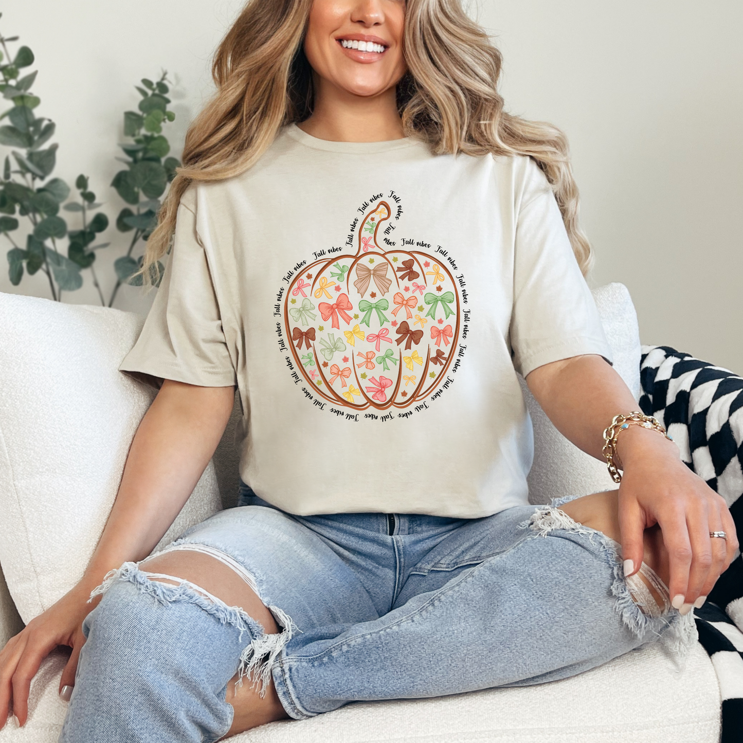 Bow Pumpkin Graphic Tee